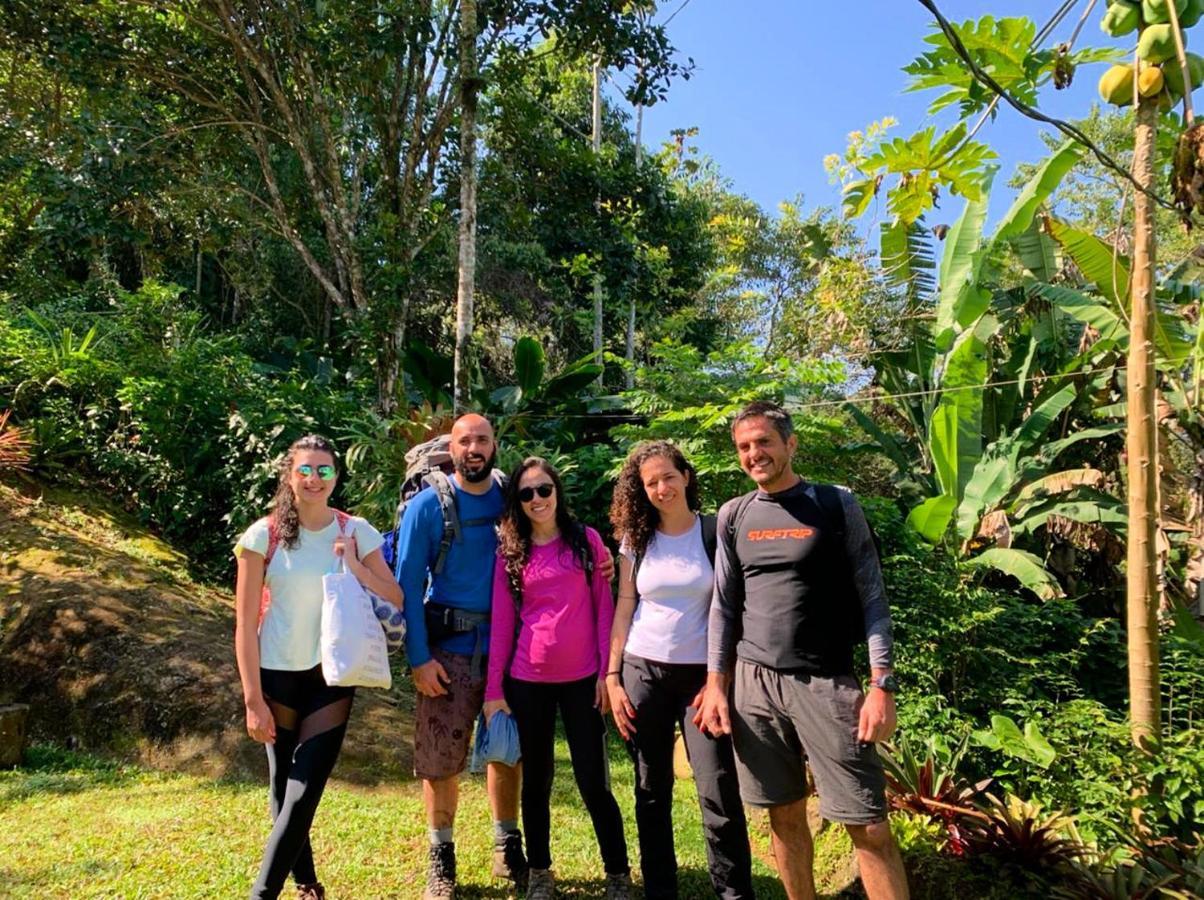 Flora Praia Do Sono Lodge & Trekking Парати Екстериор снимка