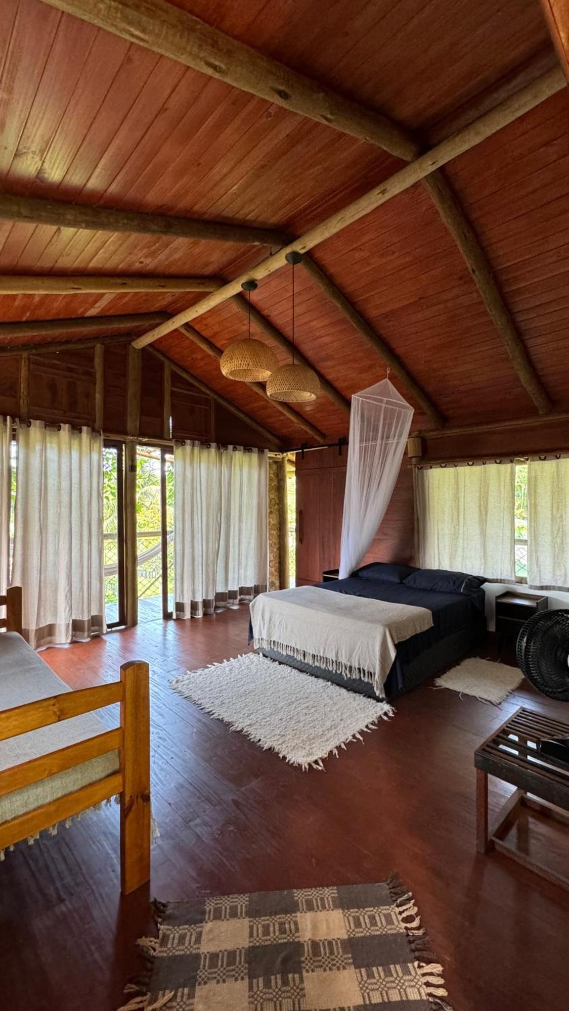 Flora Praia Do Sono Lodge & Trekking Парати Екстериор снимка