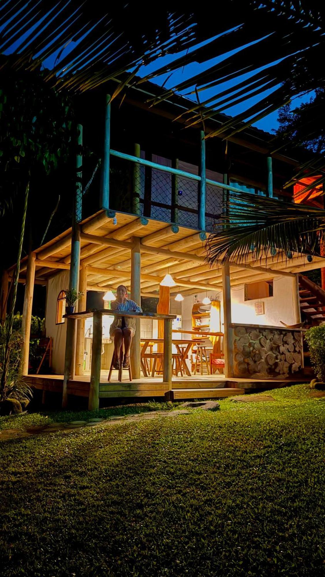 Flora Praia Do Sono Lodge & Trekking Парати Екстериор снимка