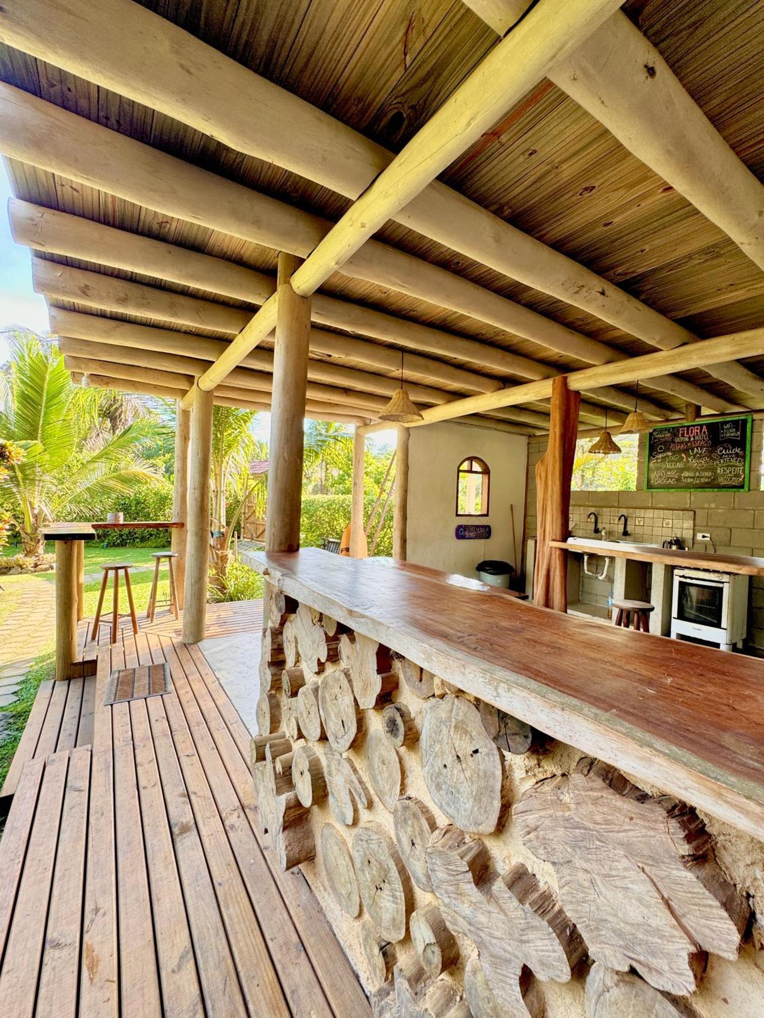 Flora Praia Do Sono Lodge & Trekking Парати Екстериор снимка
